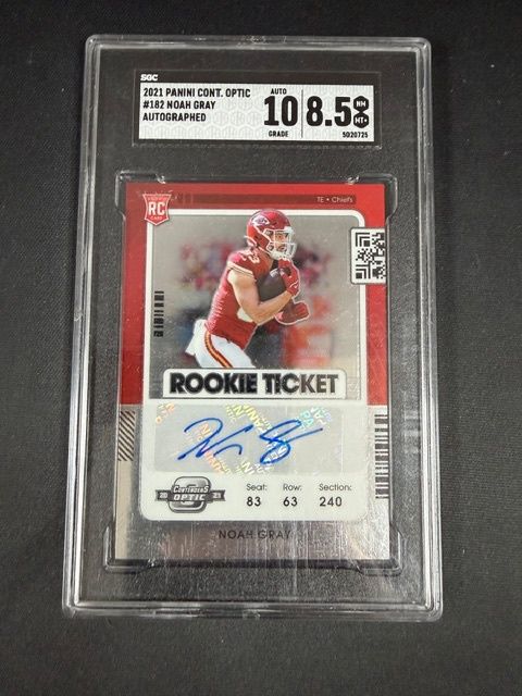 2021 Panini Contenders Optic Noah Gray RC Auto SGC Auto 10 / 8.5
