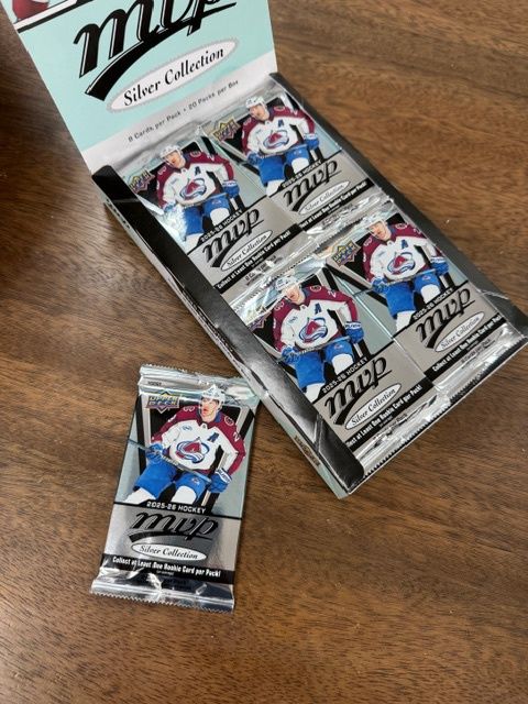 PACK 2025-26 Upper Deck MVP Silver Collection Hockey Hobby PACK