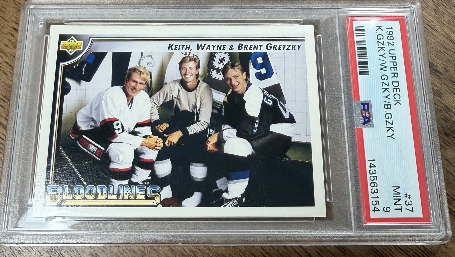 1992 Upper Deck Wayne Gretzky Bloodlines 37 PSA 9