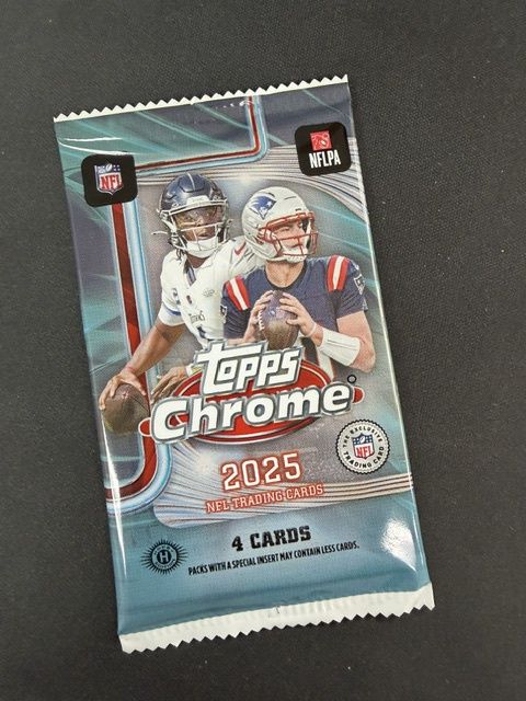 2025 Topps Chrome Football Hobby Pack