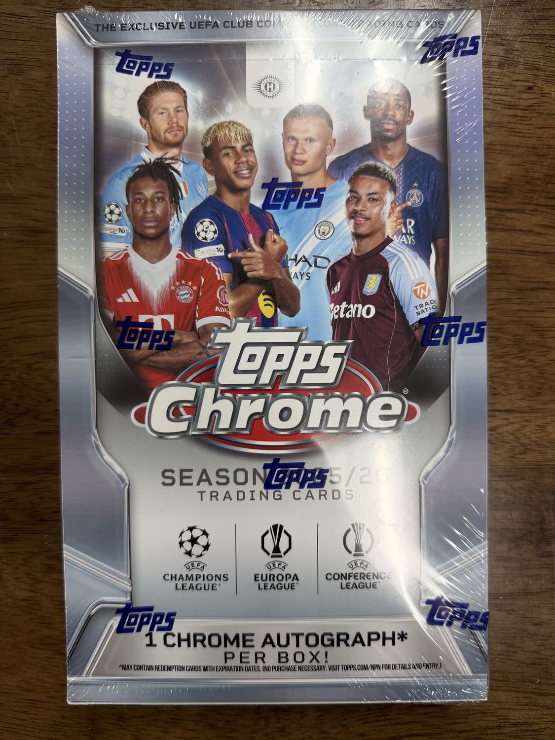 2025-26 Topps Chrome UEFA Soccer Hobby Box
