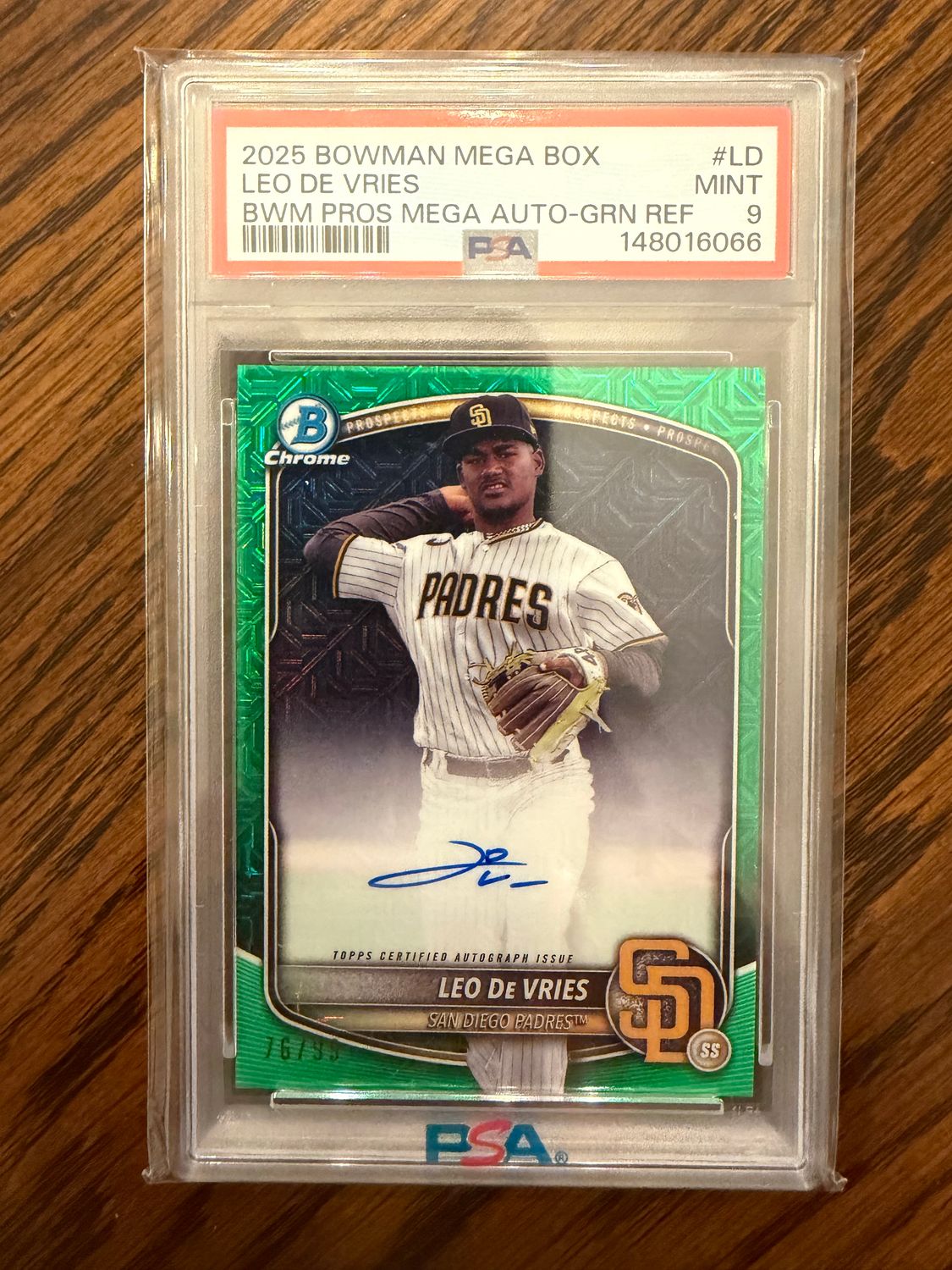 2025 Bowmans Mega Box Leo De Vries Green Refractor Auto /99 PSA 9