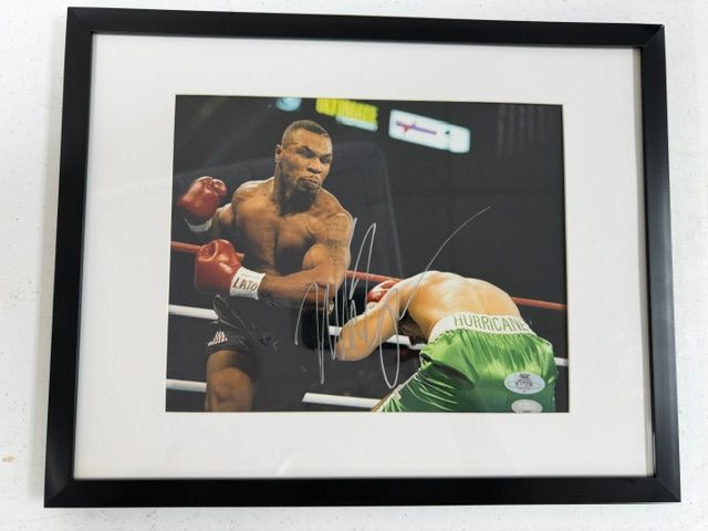 Mike Tyson Autographed 8 x 10 photo
