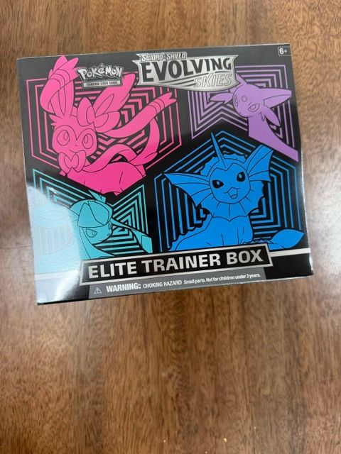 Sword &amp; Shield Evolving Skies Pokemon ETB