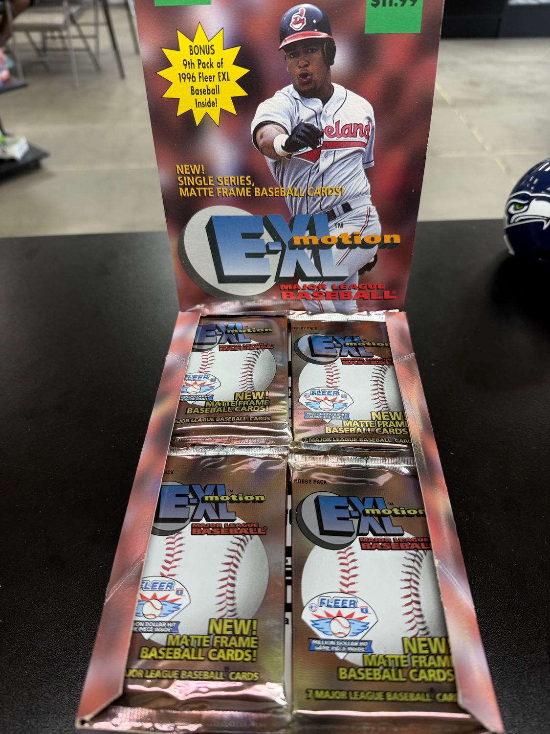 PACK : 1996 Fleer EXL Motion Baseball Hobby Pack