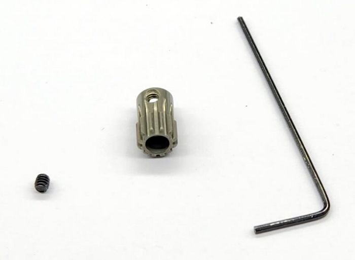 GLR-GT Alu Hard Coated 64P Pinion 12T #GL-GTR-OP-022
