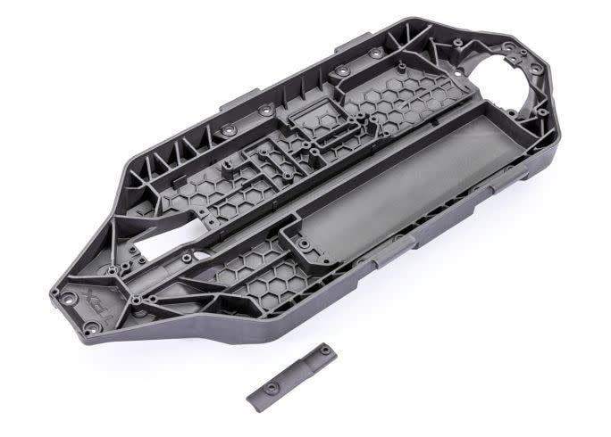 #10122 Traxxas Chassis/ adapter, center driveshaft cover