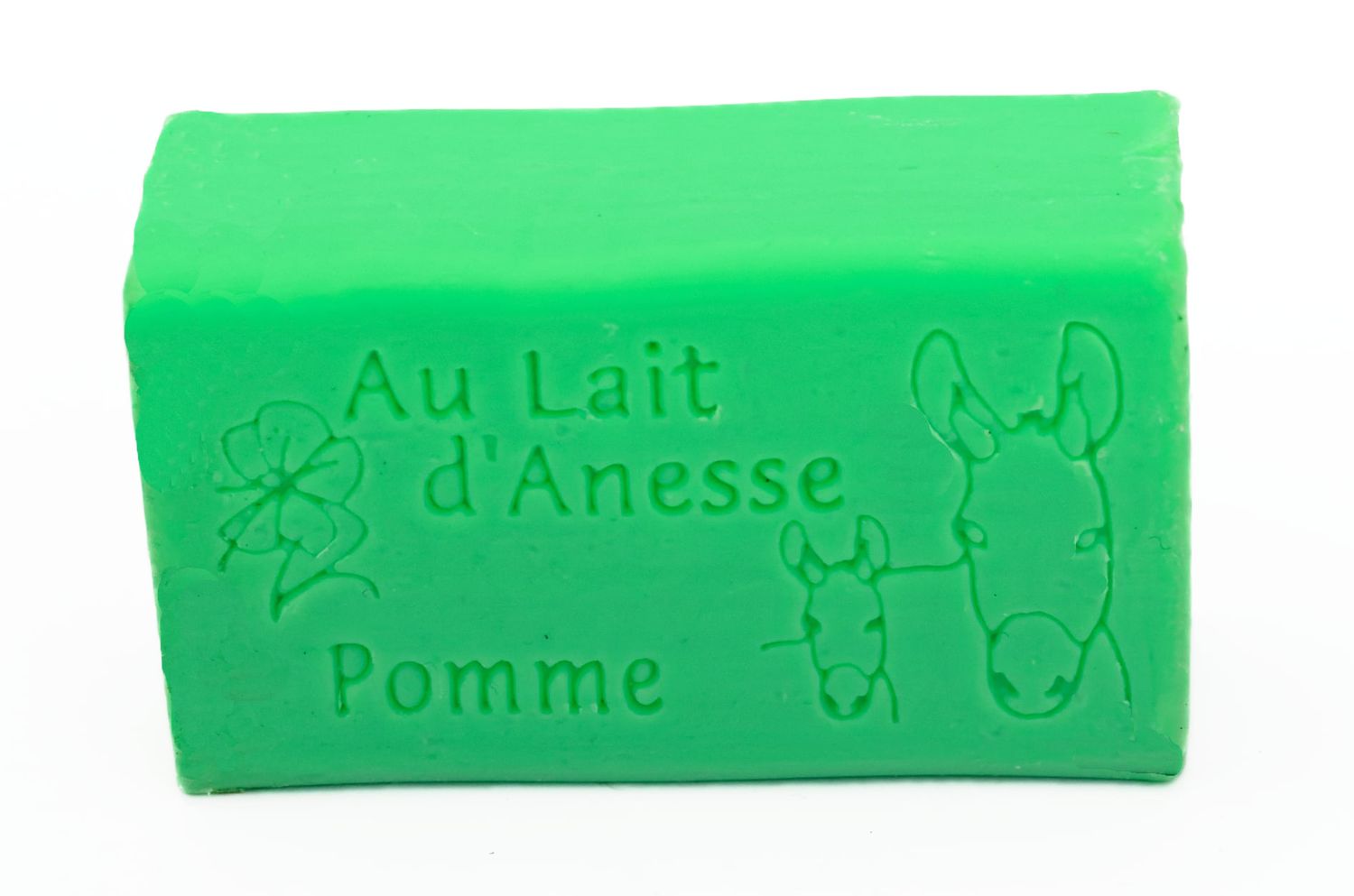 Savon à la senteur de la Pomme avec 8% de lait d'Ânesse Bio.