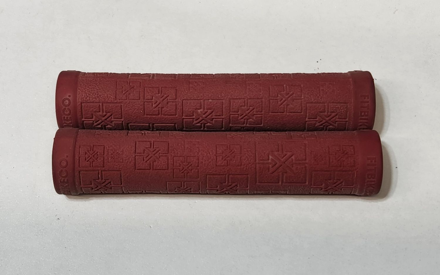 FITBIKECO Red Bicycle Grips