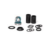 Eclat Mid Bottom Bracket 24mm Set. Black