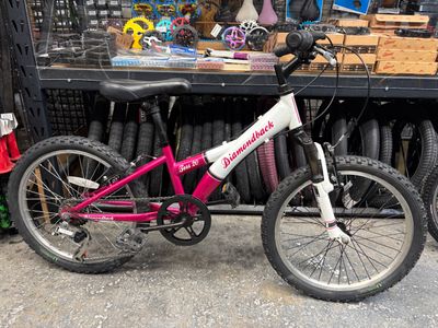 USED Diamondback Tess 20" MTB - Pink