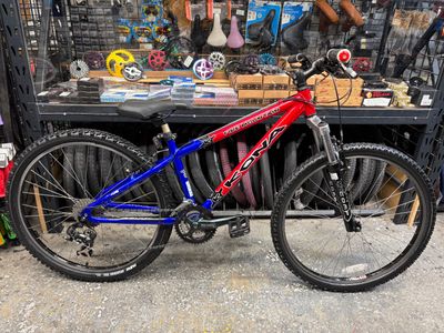 USED Kona Fire Mountain Small MTB - Red/Blue