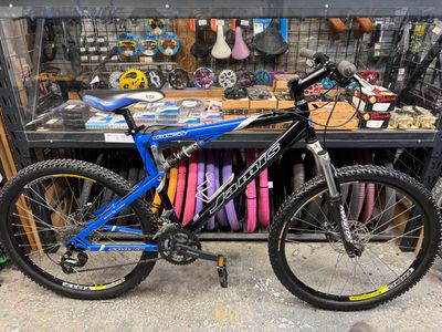 USED Jamis Dakar Disc Sport - 19" Frame