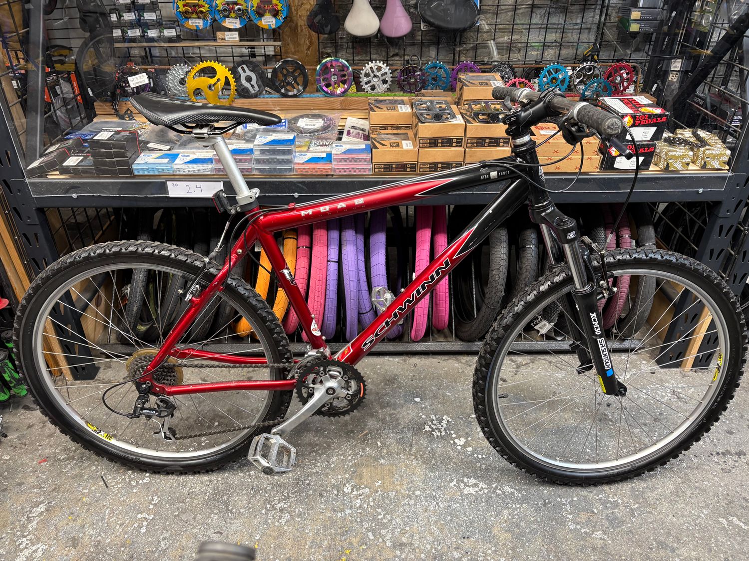 USED Schwinn MOAB 3 26" MTB - 19"