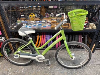 USED Trek Lime WSD Autoshift - Small