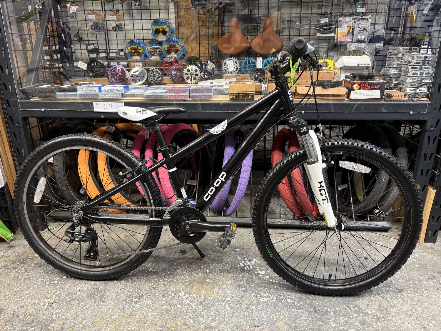 Used Co-Op Rev 24" MTB