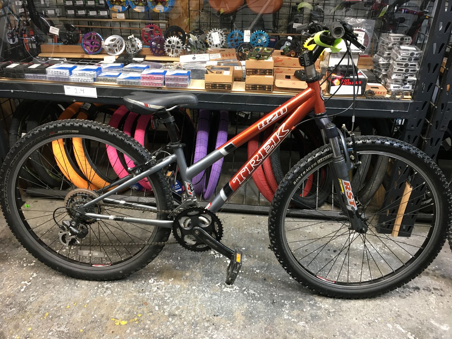 Used Trek 820 13" MTB