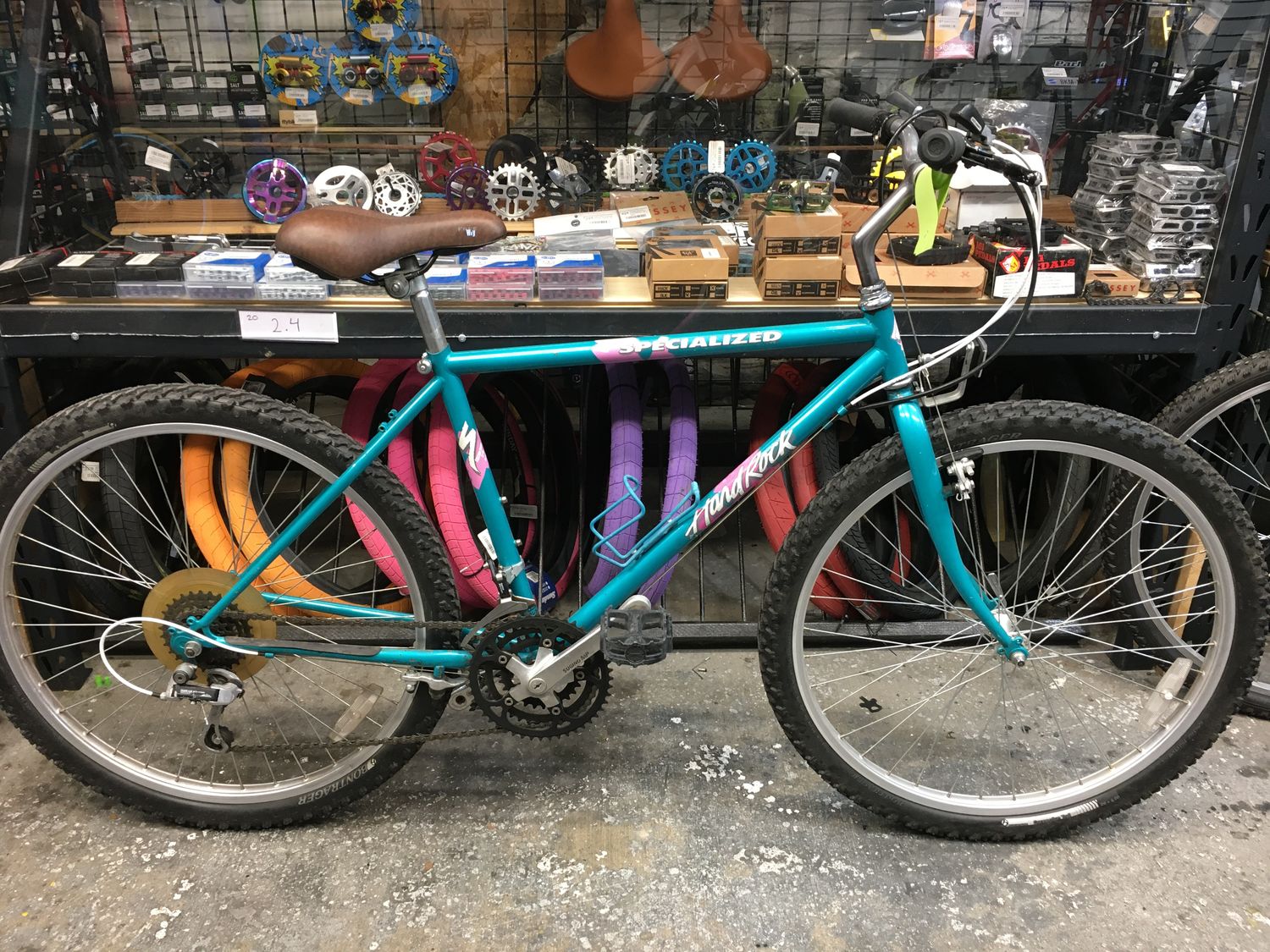 Used Specialized Hardrock 18" MTB