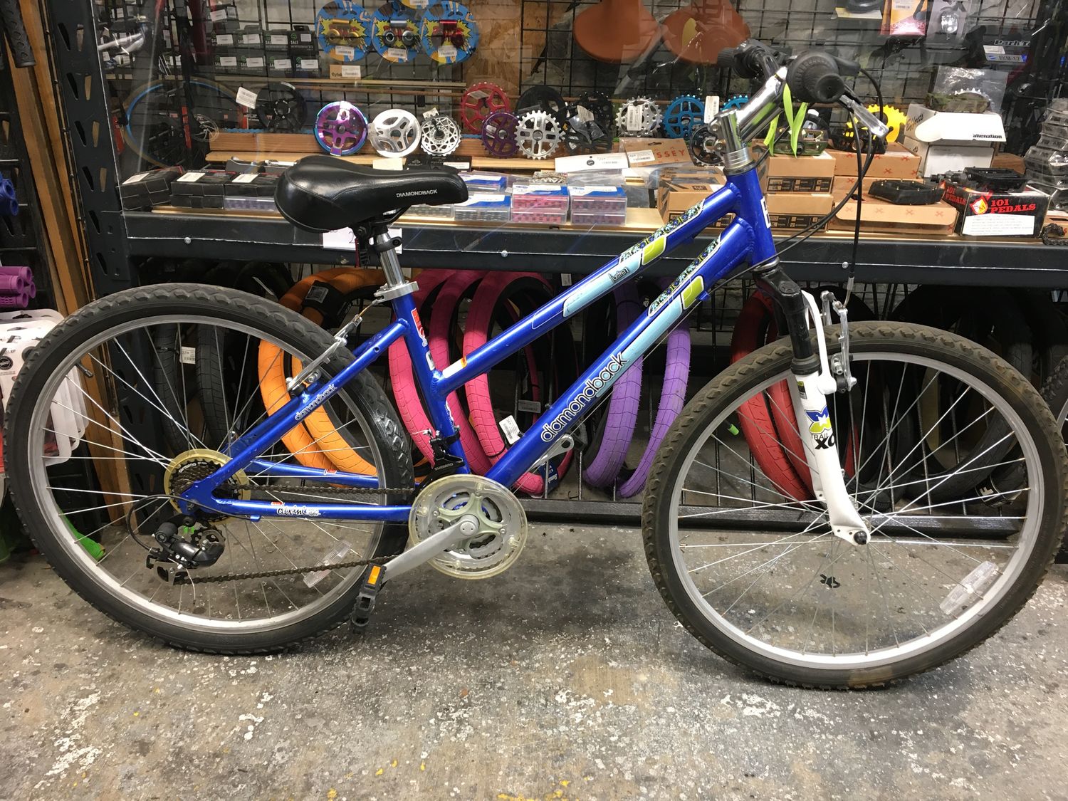 Used Diamondback Lustre 2 15" MTB