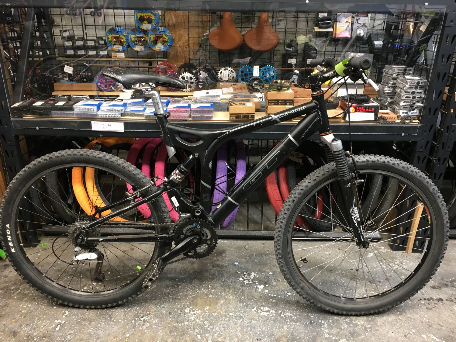 Used GT  XCR4000 MTB- 19"