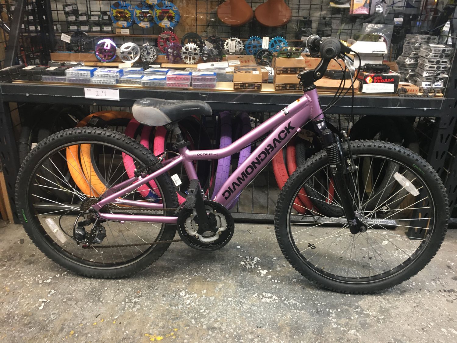 Used Diamondback Octane 24" MTB