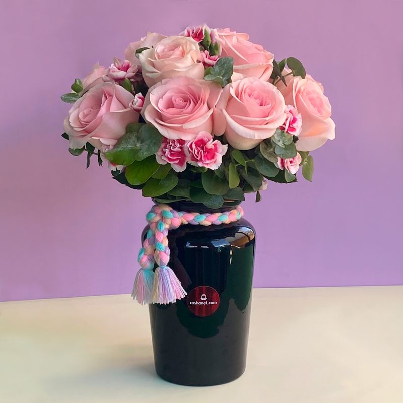 12 Rosas Rosada En Jarrón Negro