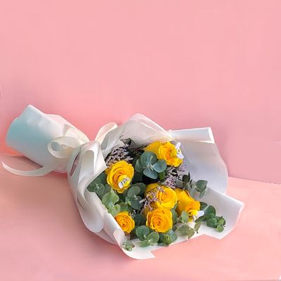 Ramo De Rosas Amarillas