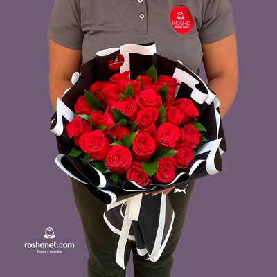 ramo de 24 rosas