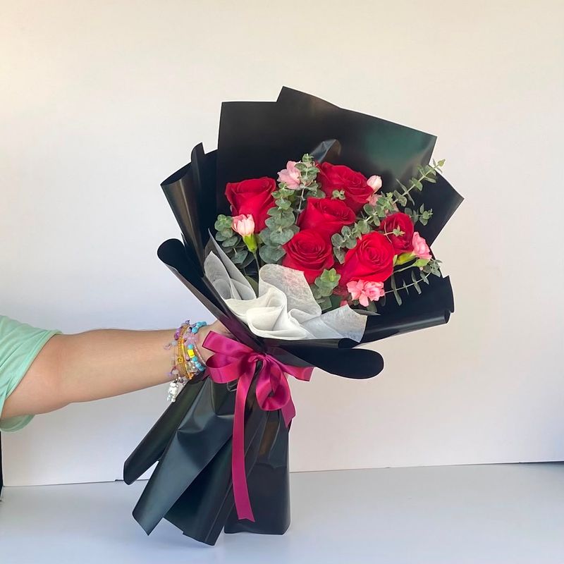 6 Rosas Rojas
