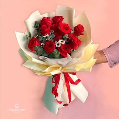 12 Rosas y Margaritas
