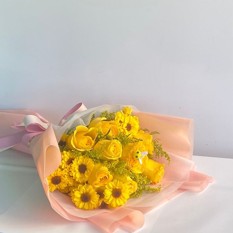 ramo de flores amarillas