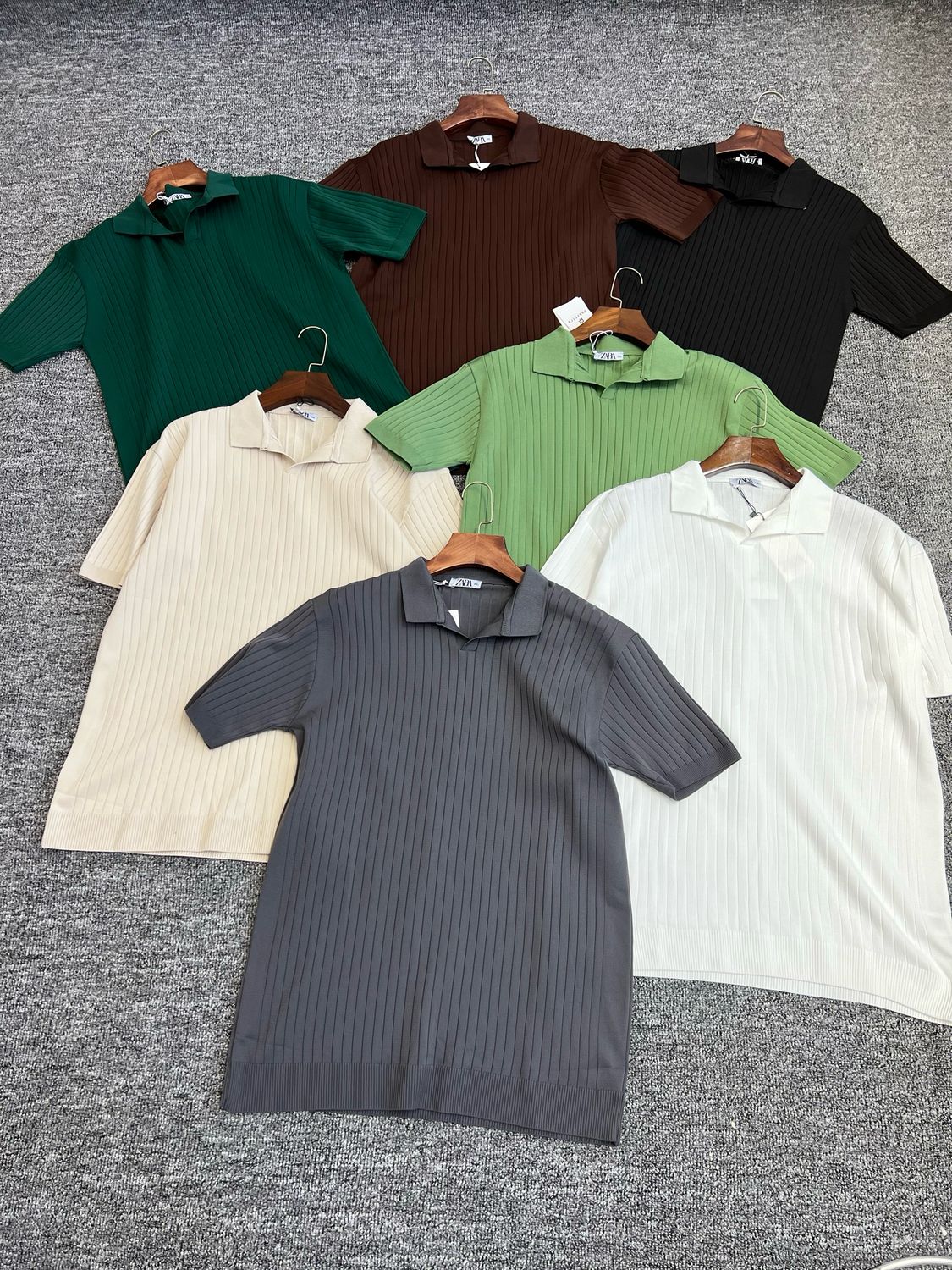 تريكو ياخه بدون سحاب ماركة zara 