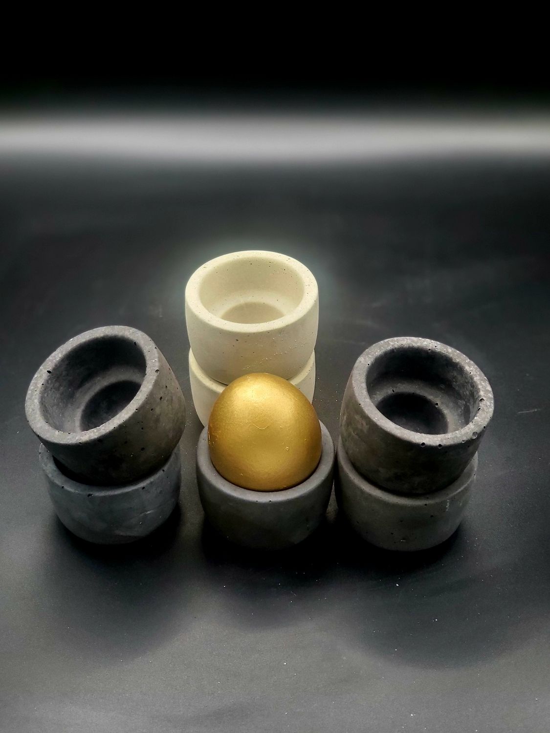 Beton Eierbecher im glatten Design - rund - 5cm