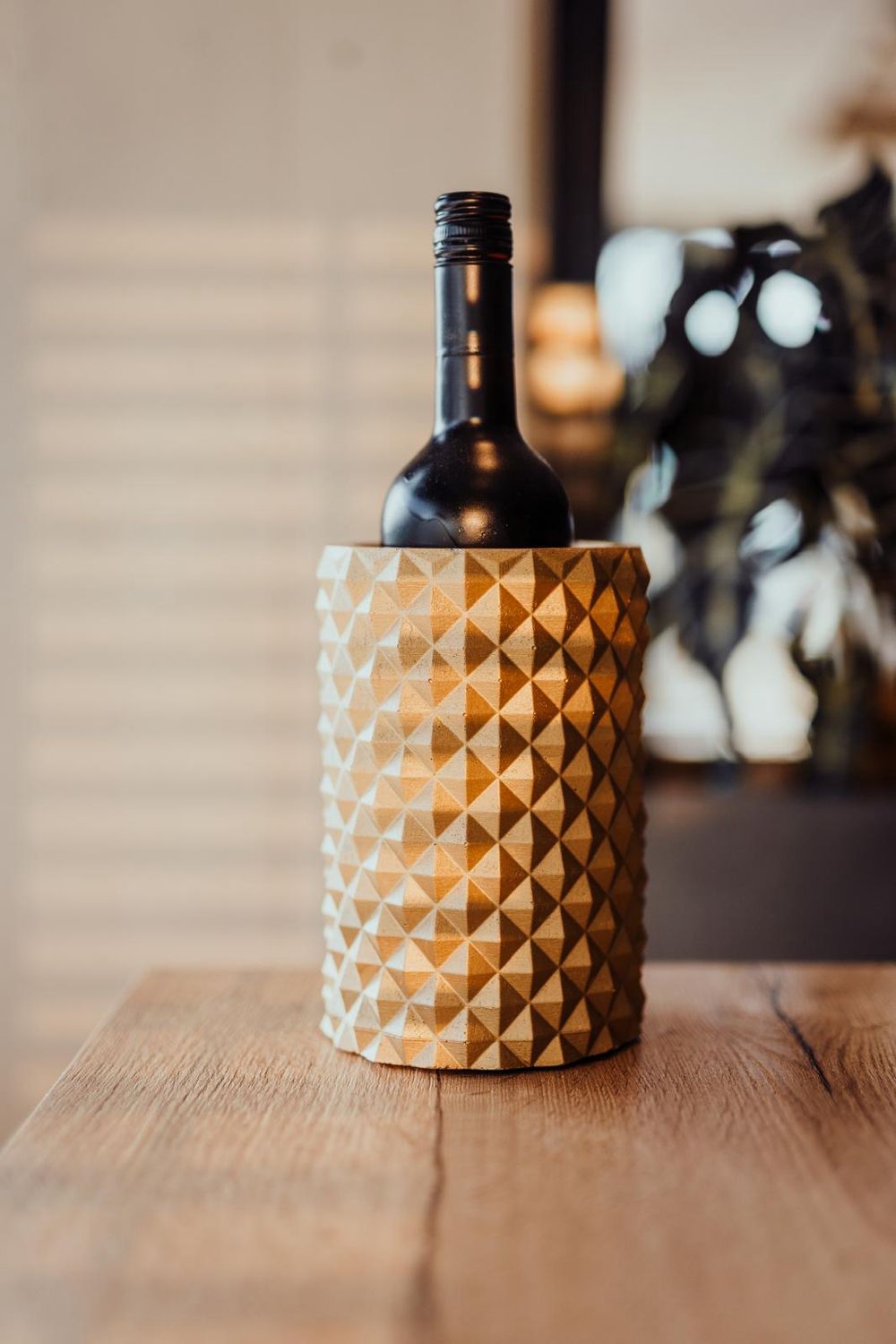Beton Weinkühler im Rauten-Design Gold 12.5cm