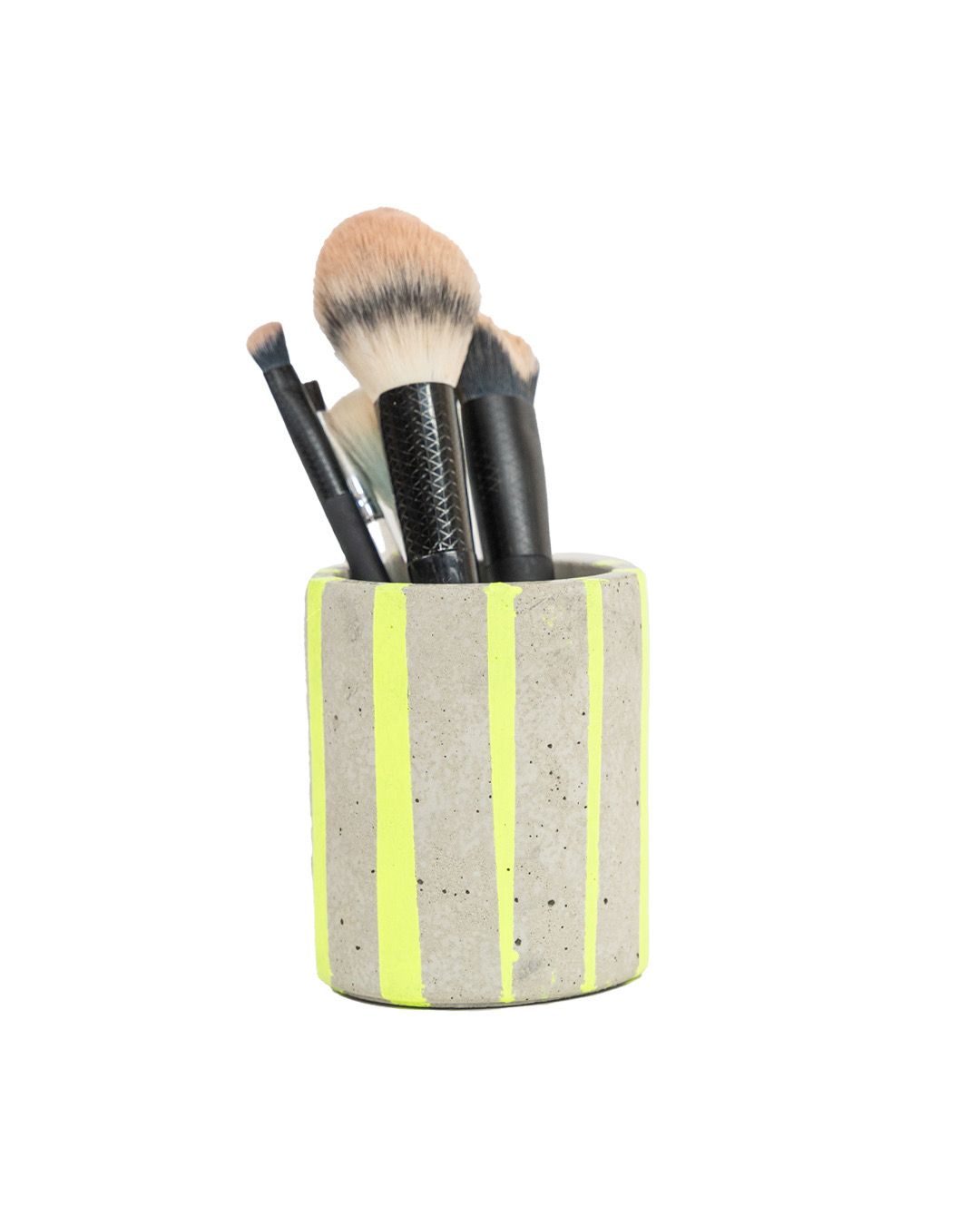 Beton Styli_ glattes Design_ HG Special_Andrea Neon gelb