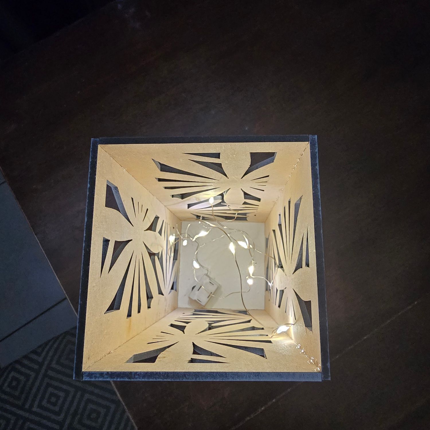 TABLE LAMP with light.