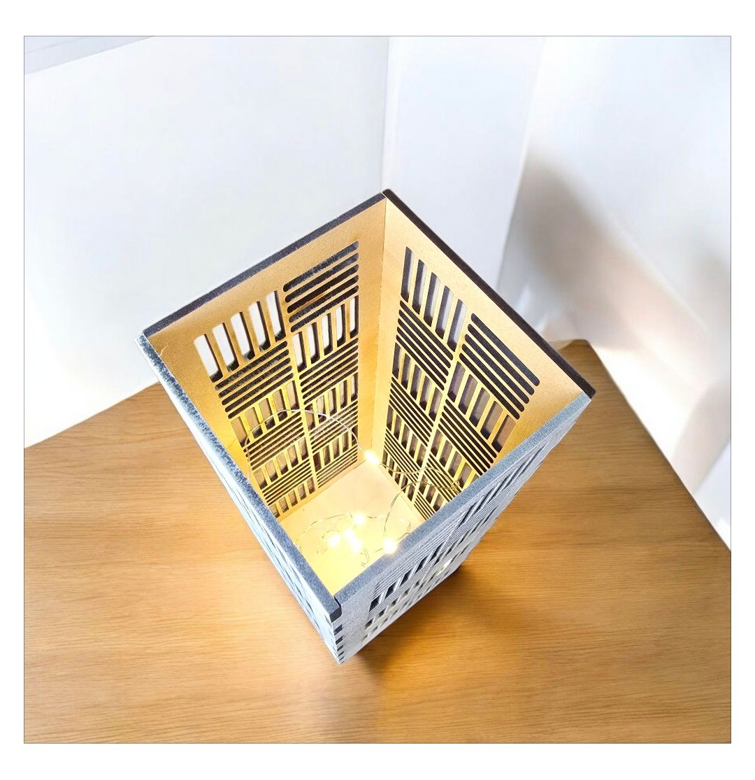 TABLE LAMP with light.