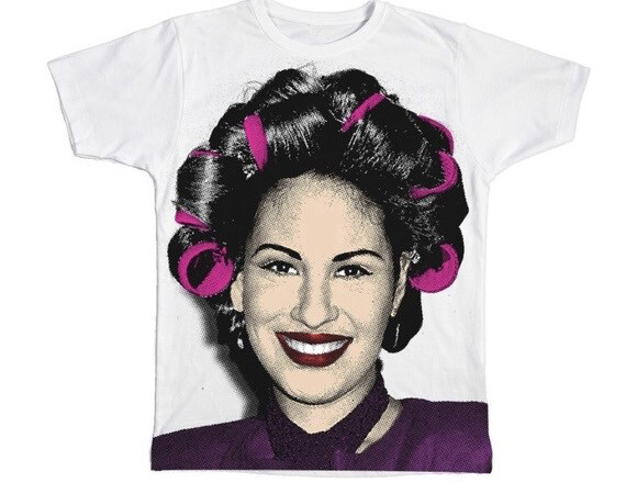 Selena Con Rolos