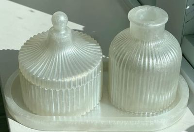 Matching Tray and Vase Décor Set of 2