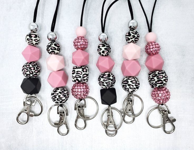 Beaded Bliss Keychains (1Pc)