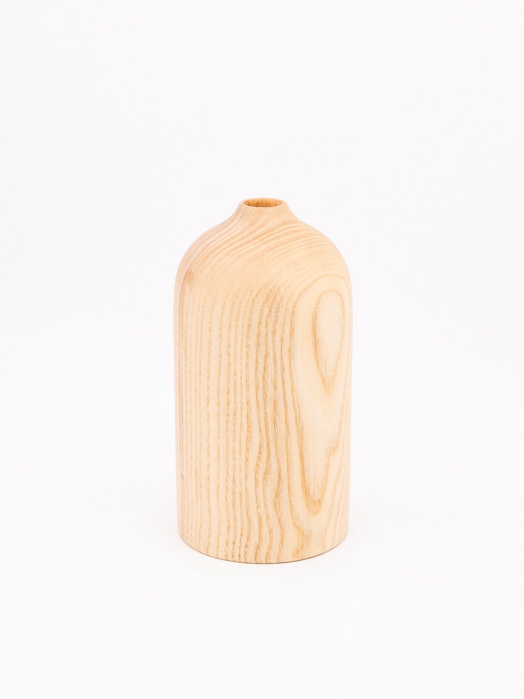 Vase model 2, Material: Ash wood