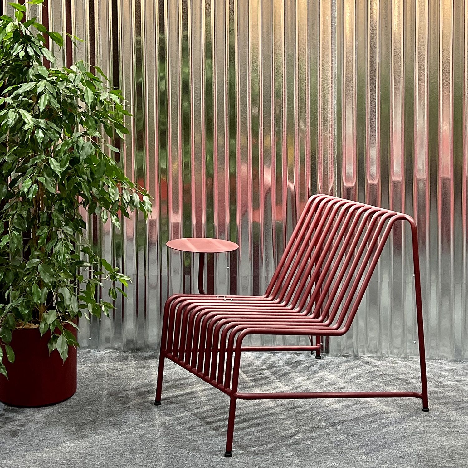 Pahorb steel chair