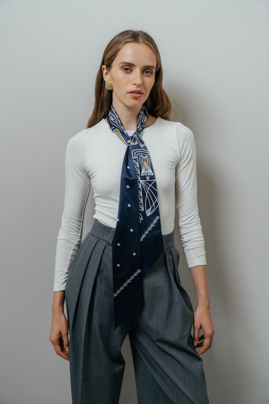 Twilly "Symmetry" in natural silk
