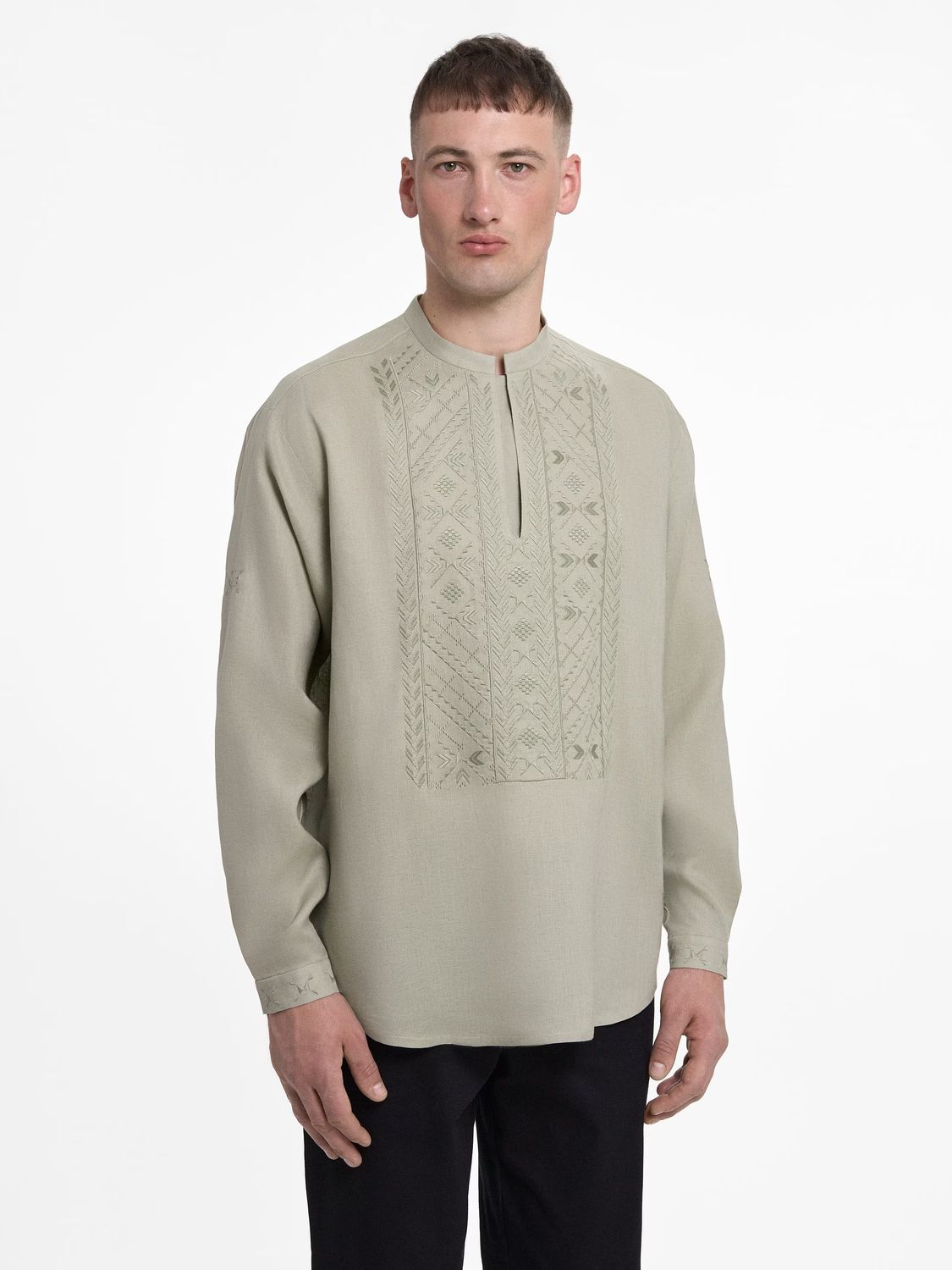 Embroidered men’s shirt Serpiy