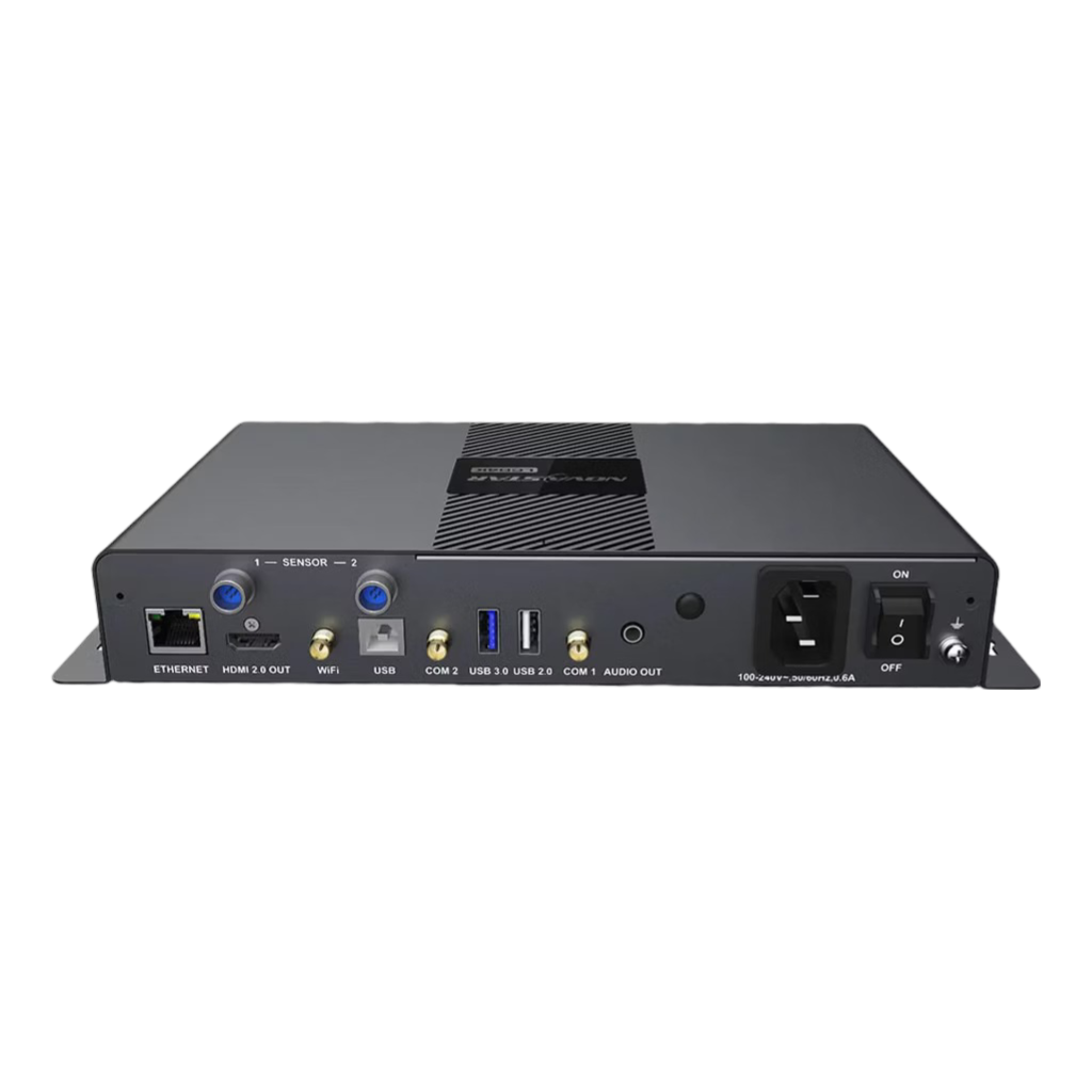 LCB4K - NOVASTAR