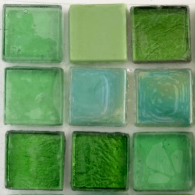 Light Green Mix - 15 mm