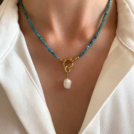 Collier ANA