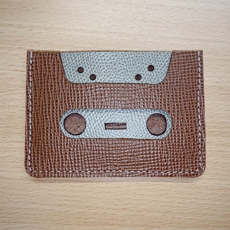 Porte-cartes K7 retro marron