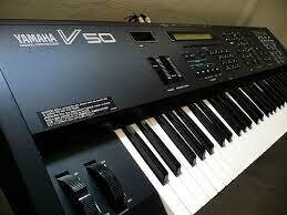 Yamaha V50 Digital Synthesizer music keyboard