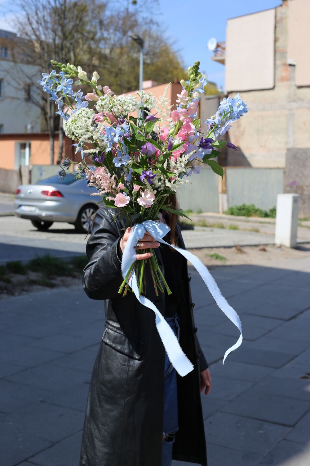 Bukiet pastelowy z błękitem